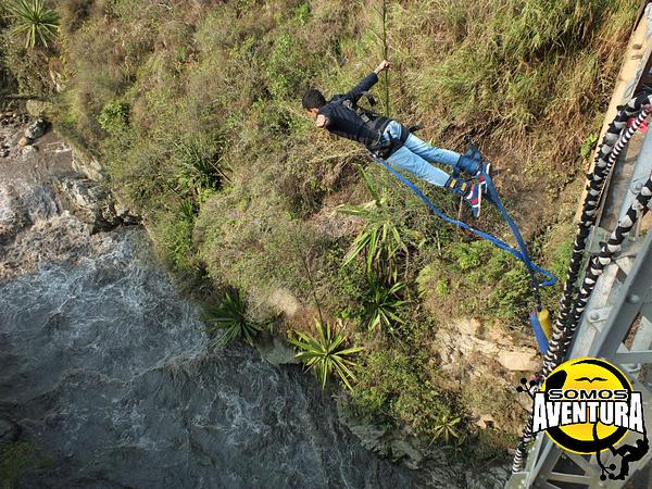 Bungee Jumping   Bogotá 40 Metros