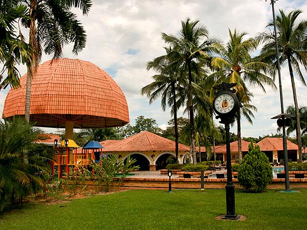 Hotel Campestre El Campanario