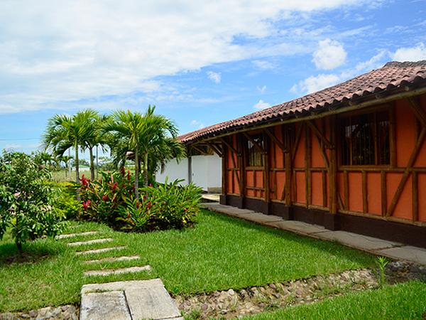 La Tonga Hotel Campestre