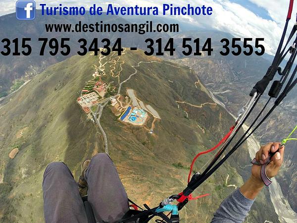 Parapente En El Cañon Del Chicamocha