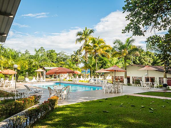 Hotel Campestre Las Guacamayas