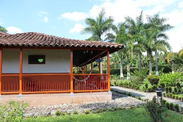 Hotel Campestre Tucanes