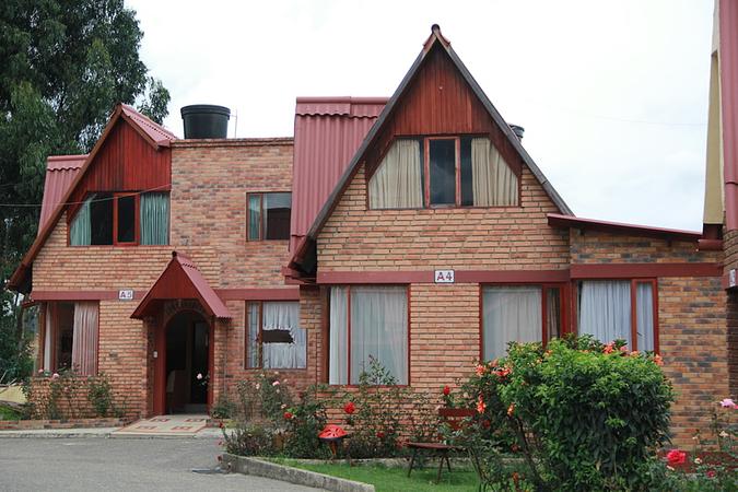 Cabañas Bungalows Calandaima 