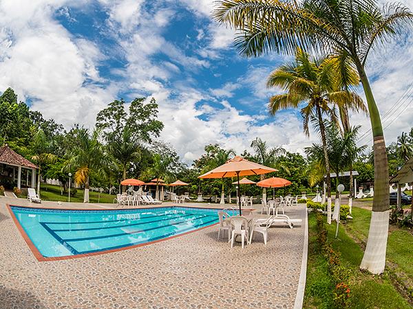 Hotel Campestre Las Guacamayas