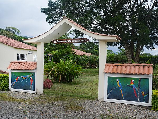 Hotel Campestre La Macarena